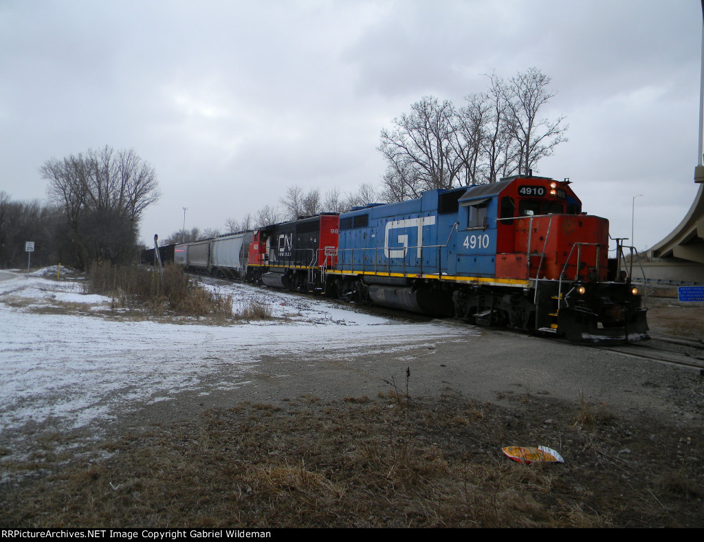 GTW 4910 & CN 9626